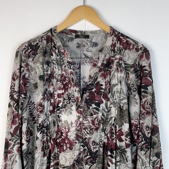 Verarose Maternity Half Sleeves Tunic Top - Picture 5 of 10